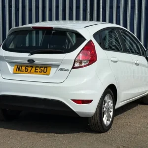 2017 Ford Fiesta 1.25 82 Zetec 5-door hatchback petrol manual - Image 7