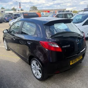 2010 Mazda2 1.3 Tamura 5-door Hatchback Petrol Manual - Image 4