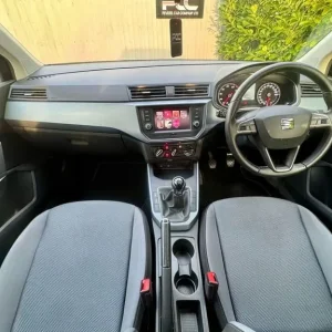 2019 SEAT Arona 1.0 TSI SE Euro 6 (s/s) 5dr Hatchback Petrol Manual - Image 3