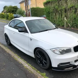 BMW 1 Series Coupe 2011 Manual 1995cc 2-door - Image 3