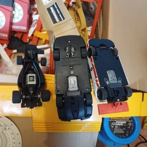 Vintage Scalextric cars and track pieces - Image 6