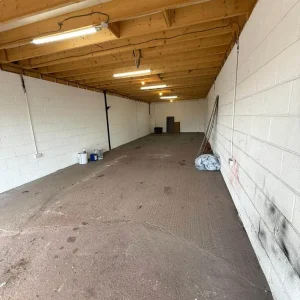 Secure Roller Shutter Units to let – hinckley, hinckley and bosworth - Image 5