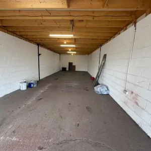 Secure Roller Shutter Units to let – hinckley, hinckley and bosworth - Image 6