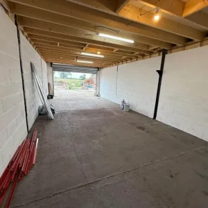 Secure Roller Shutter Units to let – hinckley, hinckley and bosworth - Image 8