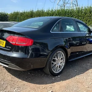 2010 Audi A4 2.0 TDI S Line 4-door diesel saloon - Image 3