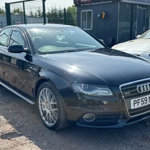 2010 Audi A4 2.0 TDI S Line 4-door diesel saloon