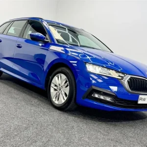 2021 Skoda Octavia 2.0 TDI SE Technology Euro 6 5dr Estate Diesel Manual - Image 6