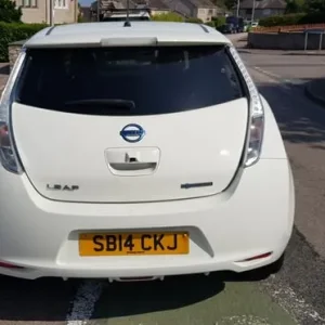 2014 Nissan Leaf Hatchback - Image 6
