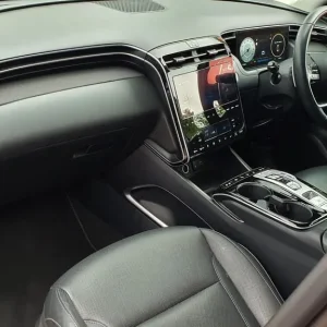 2022 Hyundai Tucson 1.6 TGDi Hybrid 230 Ultimate 5-door Estate - Image 7