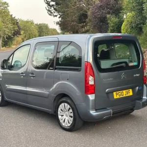 2010 Citroen Berlingo 1.6i 16V VTR 5dr with wheelchair ramp and 4 seats - Image 3