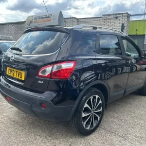 2012 Nissan Qashqai 1.5 dCi N-Tec+ 5-door hatchback manual - Image 6