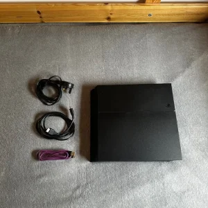 Sony PS4 with Original Controller and 3 Games - Image 2