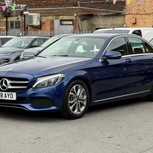 2018 Mercedes-Benz C350e Sport 2.0L Plug-in Hybrid - Image 3