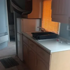 Two 2-bedroom mobile homes - Image 6