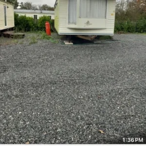 Two 2-bedroom mobile homes - Image 7
