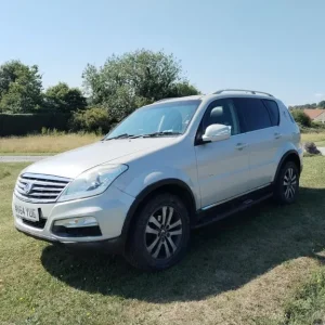 2014 Ssangyong Rexton 2.0 Diesel 4x4 64 Plate Limited Edition - Image 5