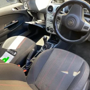 Vauxhall Corsa SXi 1.3 diesel - Image 3