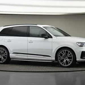 2022 Audi Q7 3.0 TFSI V6 55 Vorsprung SUV - Image 6
