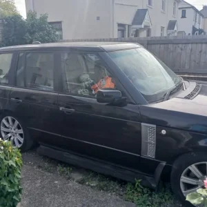 2006 Land Rover Range Rover Estate - Image 2