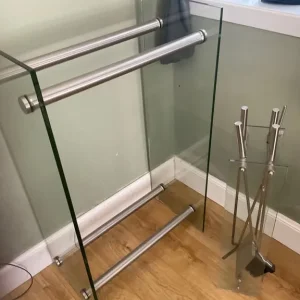Glass log stand - Image 2