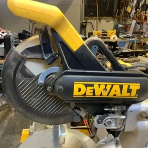 Stihl 12-inch saw blade and bench - Image 5