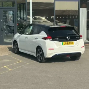 Nissan Leaf 110kW Tekna 40kWh 5-door Automatic Electric - Image 4