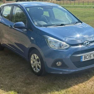 2015 Hyundai i10 1.0 i10 SE 5-door hatchback petrol manual - Image 5