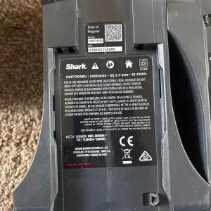Shark vacuum hoover battery’s and charger - Image 2