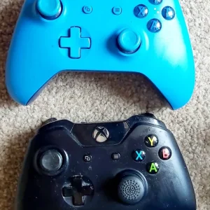 Xbox 360 and Xbox One with 3 controllers - Image 4