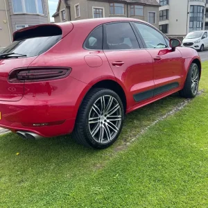 Porsche Macan Estate 2017, 3.0L Diesel, Carmine Red, 37k miles, Panoramic Roof - Image 6