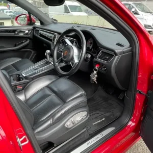 Porsche Macan Estate 2017, 3.0L Diesel, Carmine Red, 37k miles, Panoramic Roof - Image 8