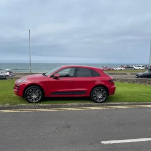 Porsche Macan Estate 2017, 3.0L Diesel, Carmine Red, 37k miles, Panoramic Roof