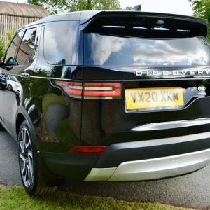2020 Land Rover Discovery 3.0 SD V6 HSE Luxury SUV - Image 4