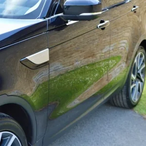 2020 Land Rover Discovery 3.0 SD V6 HSE Luxury SUV - Image 8