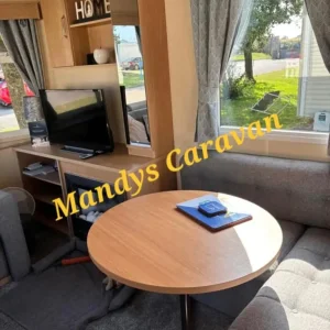 6 berth pet friendly caravan - Image 6