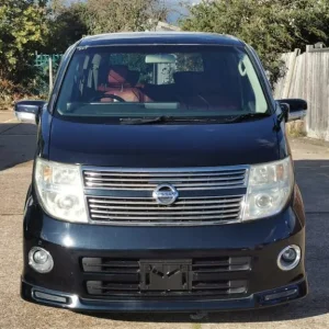 2008 Nissan Elgrand 3.5L Auto 8-Seater - Image 2