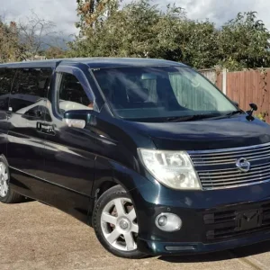 2008 Nissan Elgrand 3.5L Auto 8-Seater - Image 3
