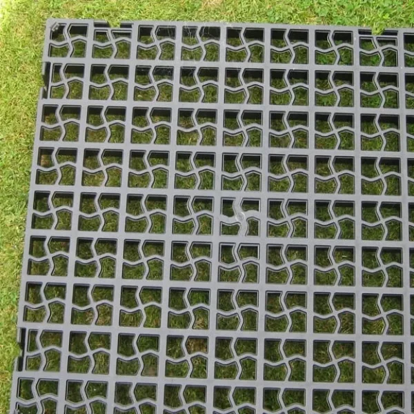55 New Black Plastic Paving Grids