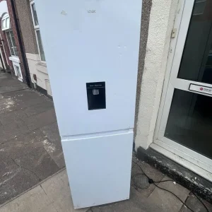 Tall fridge freezer with water dispenser - Image 4