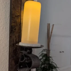 Pair of wall-mounted metal and teak candle holders - Image 2