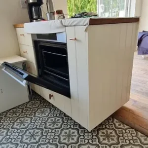 Kitchen - Image 3