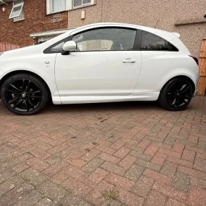 2014 Vauxhall Corsa SRI 3-door hatchback - Image 6