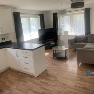 2 bedroom flat in Lady Jane Place, Swanscombe, Dartford