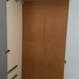 Ikea wardrobe in ok condition - Image 4