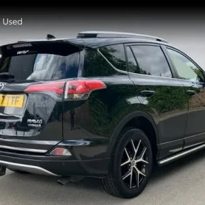 2017 Toyota RAV4 AWD Hybrid Estate - Image 2