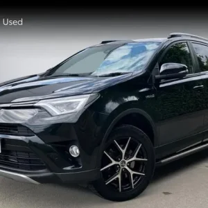2017 Toyota RAV4 AWD Hybrid Estate - Image 3