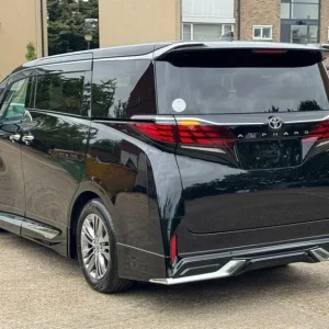 2025 Toyota Alphard Petrol Hybrid 4WD - Image 4