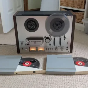 AKAI GX-4000DB Reel to Reel Tape Recorder with 14 tapes and 3 take up reels - Image 6