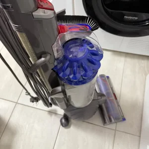 Dyson Small Ball Allergy vacuum cleaner - Image 3