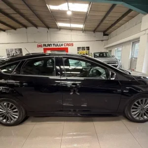 2017 Ford Focus 1.5 TDCI ST-Line Hatchback - Image 8